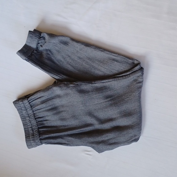 Talula Chalet Gray "Los Felizas" Lightweight Twill Jogger Pant- Sz. Sm - Picture 8 of 10
